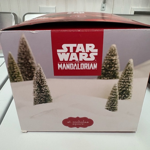 NIB Star Wars The Mandalorian Grogu Sledding Tabletop Decor 2023 Series - Picture 5 of 6